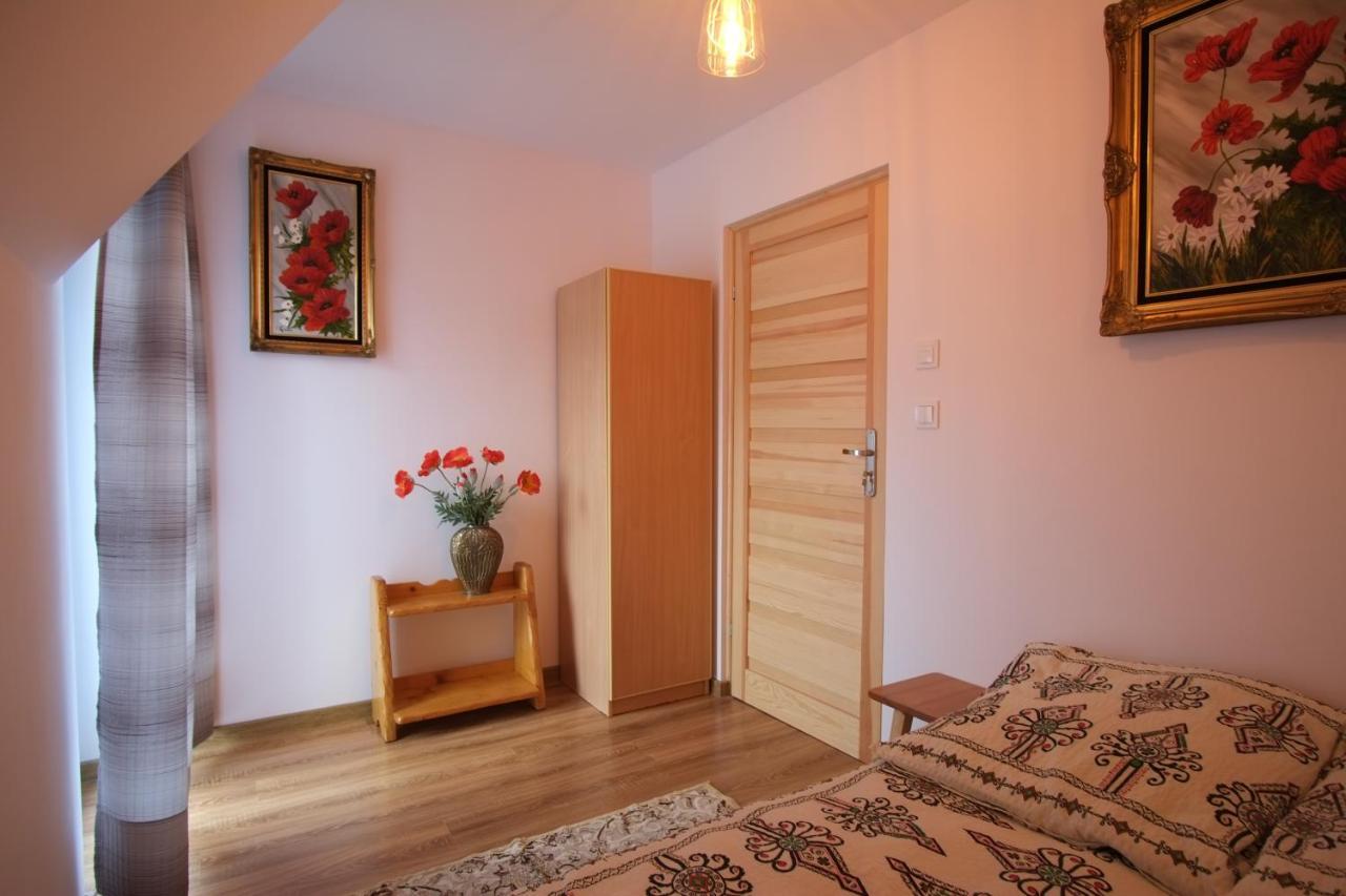 Apartamenty Magiczny Kacik ポロニン エクステリア 写真