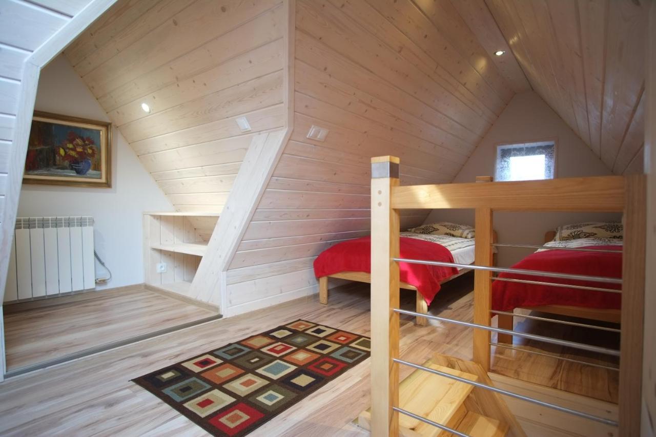 Apartamenty Magiczny Kacik ポロニン エクステリア 写真